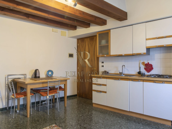Bilocale Frezzeria 1700 Cucina Salotto Open Space 7